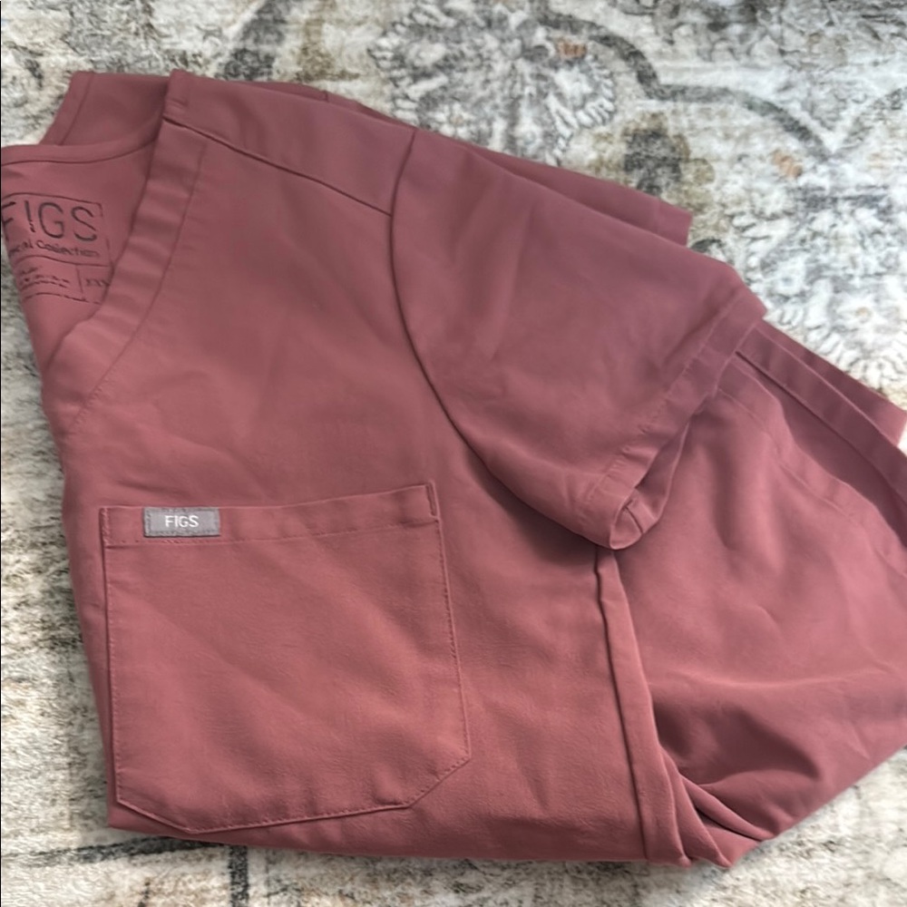 Figs one pocket scrub top XXS